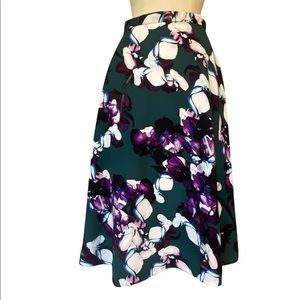 🌸Banana Republic Size 0 Long Skirt